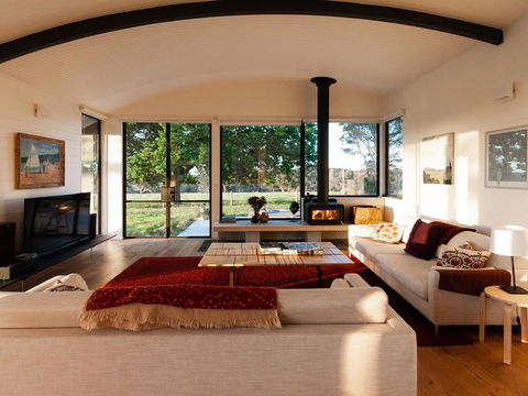 Red Hill Ridge - Australian Directory 2