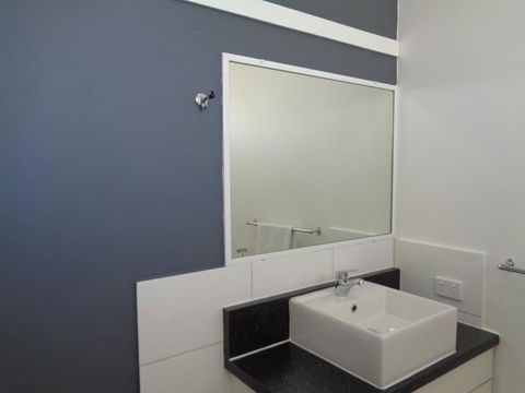 Aspley Sunset Motel - Australian Directory 3