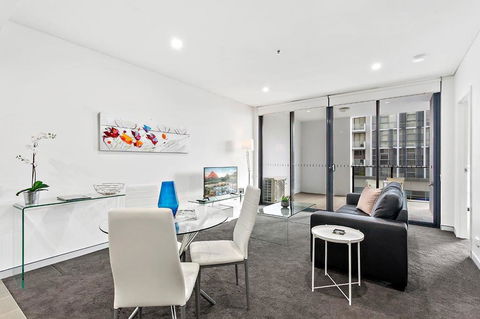 Astra Apartments Wollongong CBD - Australian Directory 0
