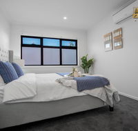 AU.JOY 3 Bed Townhouse Burwood 3 - Australian Directory