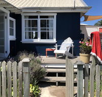 Avalon Seafarers Beachfront - Australian Directory