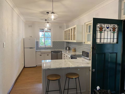 Avoca House - Circa 1900 Gorgeous Federation Home - Australian Directory 2