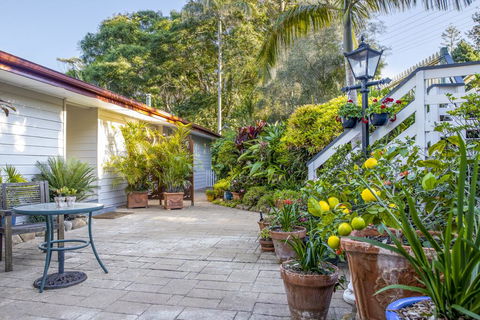 Avocado Sunset Bed & Breakfast - Australian Directory 3