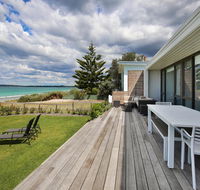 Azure Absolute Beachfront - Pet Friendly - Australian Directory