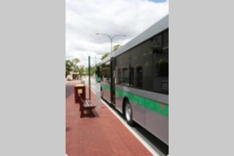 B7 Close To UWA, Swan River, Cafes And The New Children's Hospital - Australian Directory 3
