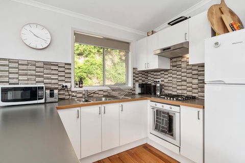 BADENOCH - Australian Directory 3