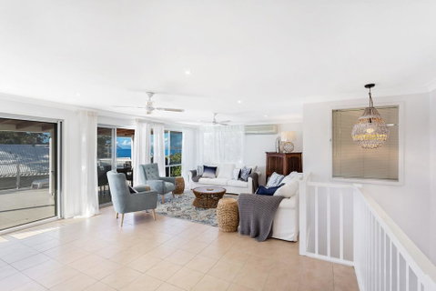 Bagnall Avenue, 1 - Australian Directory 1
