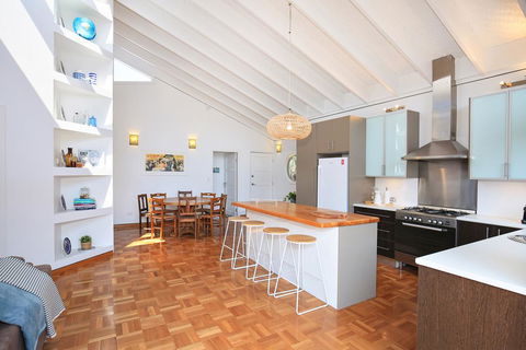 Balena @ Culburra - Pet Friendly - 1 Min Walk To Beach - Australian Directory 2