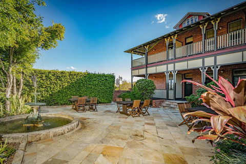 Ballina Manor Boutique Hotel - Australian Directory 1