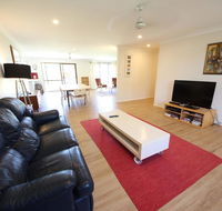 Barefoot Bungalow at Hat Head - Australian Directory