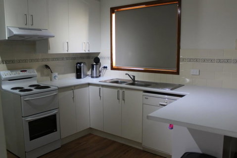 Batehaven Hideaway - Australian Directory 2