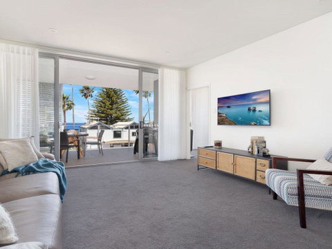 Bathers At The Beach - Across From Surf Beach - Australian Directory 1