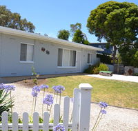 Bay Breeze Cottage - Australian Directory