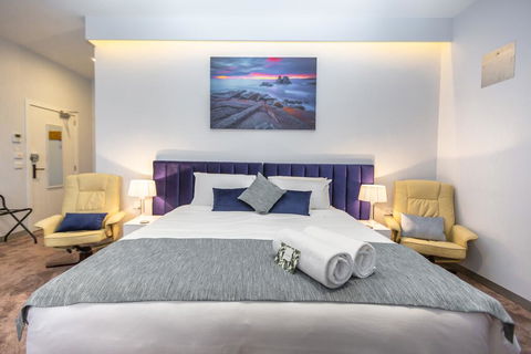 Bay Of Fires Apartments - Australian Directory 3