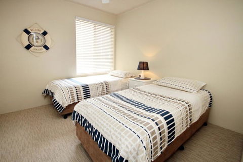 Bay Parklands 66 - Nelson Bay - Australian Directory 1