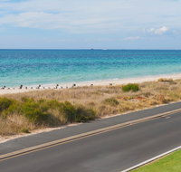 Bayside Beauty - Australian Directory