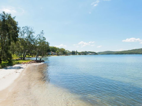 Baywatch - Beachfront Bliss Executive Home - Australian Directory 2