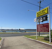 Beach Drive Motel - Australian Directory