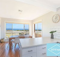 Beachfront Living - Australian Directory