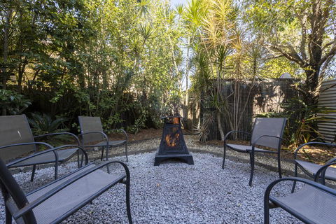 Beachhouse Bed And Breakfast - Australian Directory 2