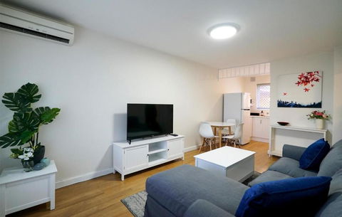 Rivervale Cosy Stunner Sleeps 2 - Australian Directory 3