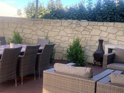 Relaxing Getaway Beachfront Access Multi Family Pets Mandurah - Australian Directory 3