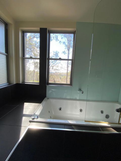 Redrock Retreat - Australian Directory 3