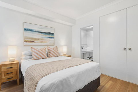 REGL20/11 - Regal In East Perth - Australian Directory 2