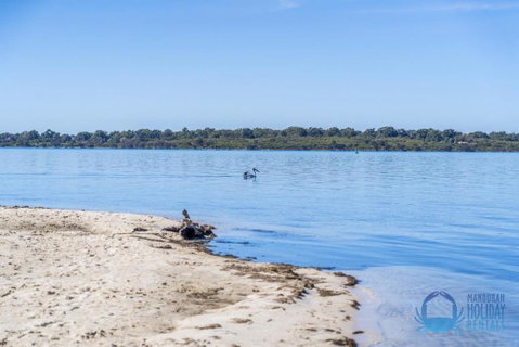 Relax At Dawesville Estuary - Australian Directory 0