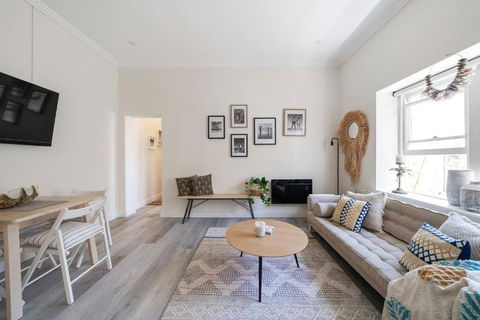 Relaxed Coogee Coastal Living With Ocean Views - Australian Directory 3