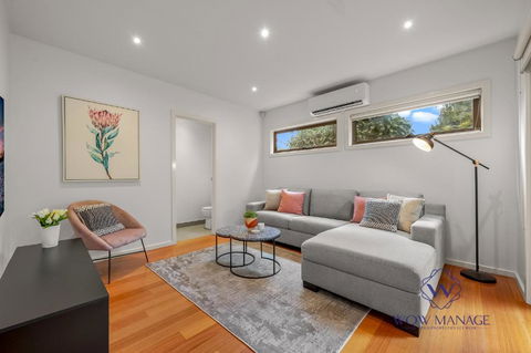 Relaxing Getaway Oasis With Patio In Charming Kew - Australian Directory 2