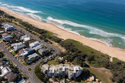 Relaxing Ocean View Apartment In Buddina - Australian Directory 2