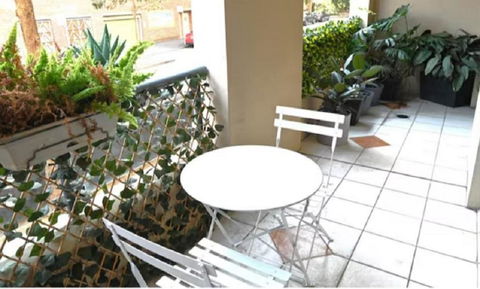 Resort Style 2BR Apt In Pyrmont Next To Darling Harbour - Australian Directory 0