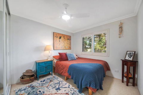 Rest A While - Australian Directory 0