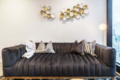 Ritzy Apartment In Iconic Australia 108 With Views - Australian Directory 0