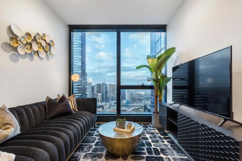 Ritzy Apartment In Iconic Australia 108 With Views - Australian Directory 1