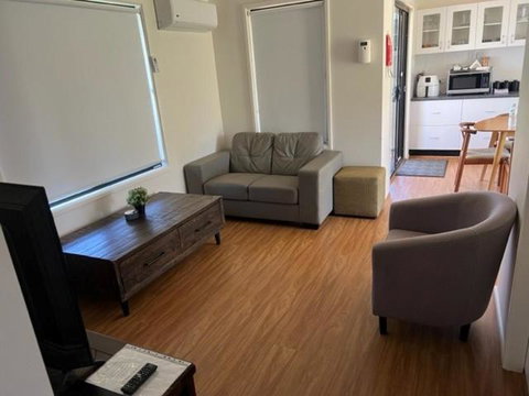 RIVER DOWNS COTTAGE - Australian Directory 2