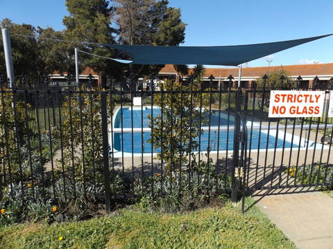 Rivergum Motel - Australian Directory 3