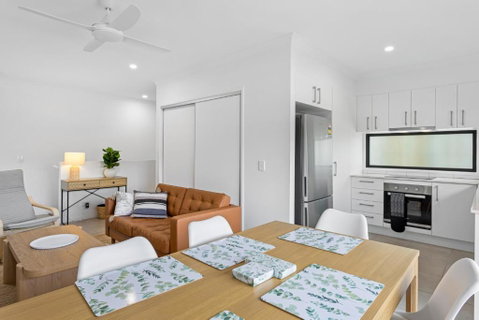 Riverside 3-Bed Home With Study Nook And BBQ - Australian Directory 0