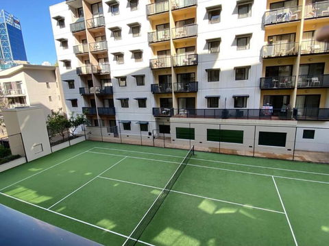 RIVERSIDE CITY VIEW PARKING NETFLIX WIFI WINE FREE - Australian Directory 3