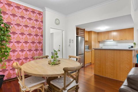 Riverside Panorama Suite Spectacular City Living - Australian Directory 1