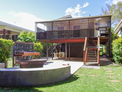 Riverside Retreat - Australian Directory 3