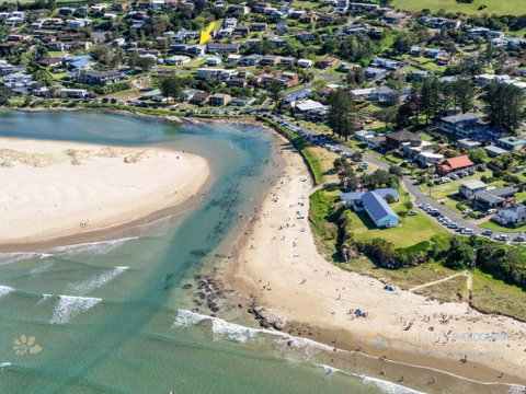Riverleigh, Gerroa - Australian Directory 1