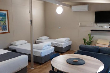 Robe Holiday Park with Australian Directory