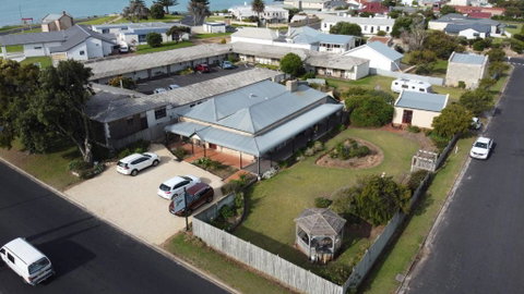 Robe House Heritage Accommodation - Australian Directory 3