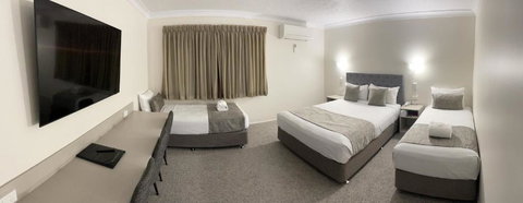 Rocky Gardens Motor Inn Rockhampton - Australian Directory 1