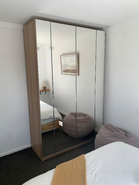 Room For Rent - Australian Directory 1