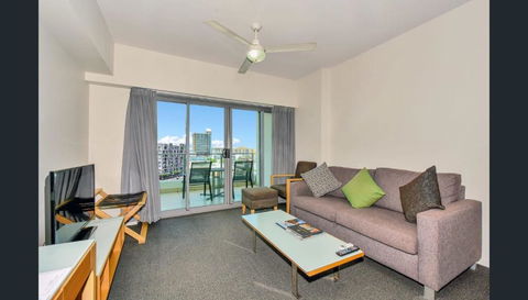 Room With Kitchen At Pandanus - Australian Directory 3