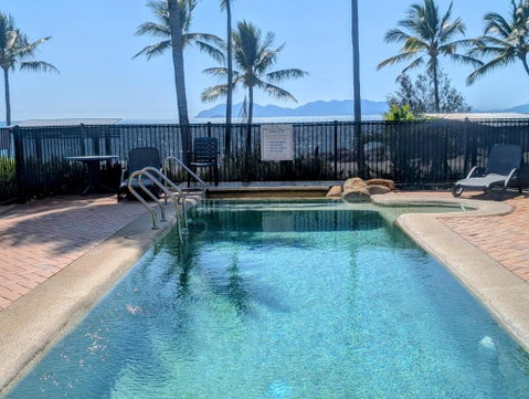 Rose Bay Resort - Australian Directory 1