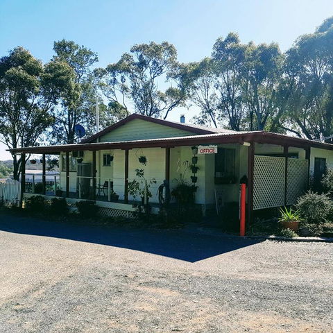 Rose City Caravan Park - Australian Directory 1